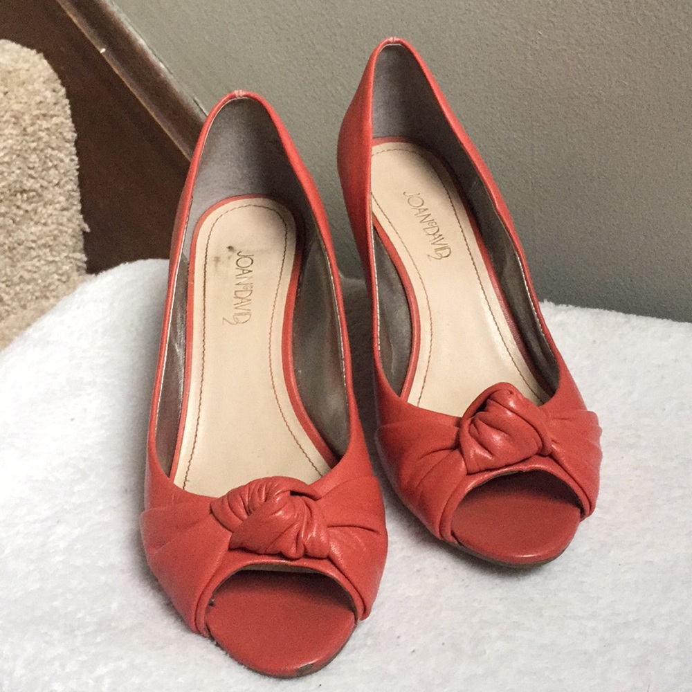 Coral bow peep toe wedges